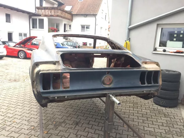 Ford Mustang MACH 1 FASTBACK 351 WINDSOR V - foto 34