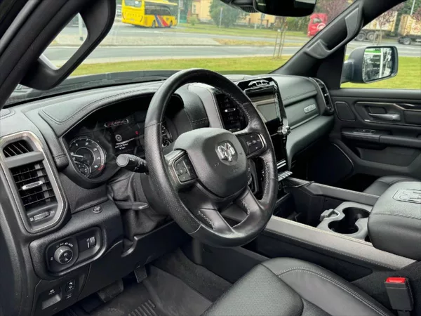 Dodge RAM 3,0 REBEL - foto 10