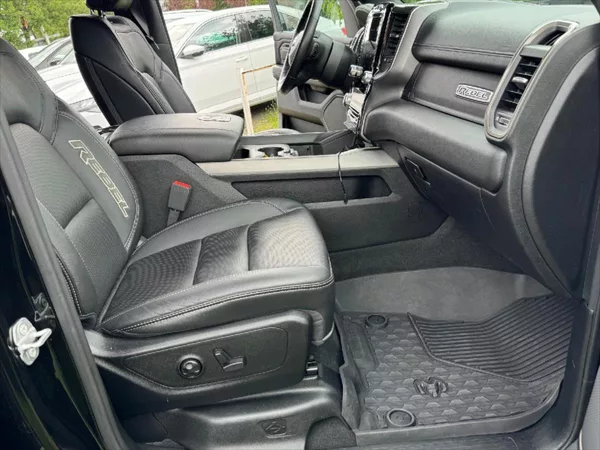 Dodge RAM 3,0 REBEL - foto 16