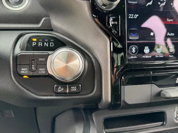 Dodge RAM 3,0 REBEL - foto 19