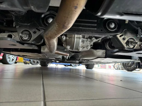 Alfa Romeo Giulia 2,0 COMPETIZIONE - foto 15