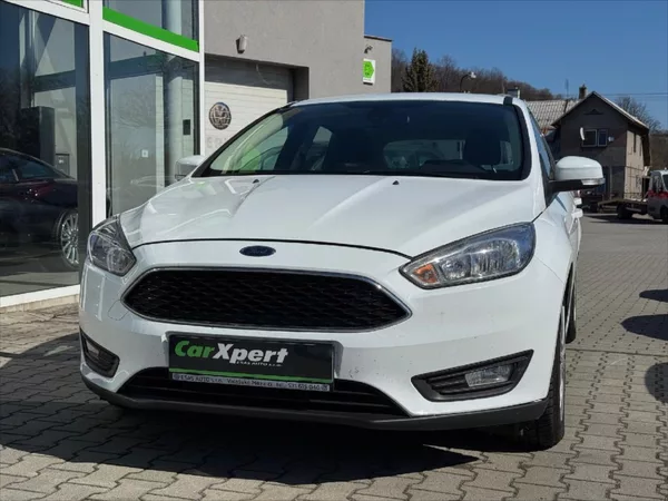 Ford Focus 1,0 Trend EcoBoost Trend - foto 2