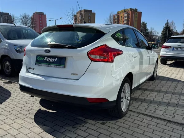 Ford Focus 1,0 Trend EcoBoost Trend - foto 4
