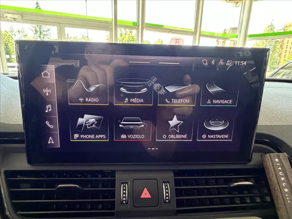 Audi Q5 2,0 Sportback TFSIe Plug-in- - foto 24
