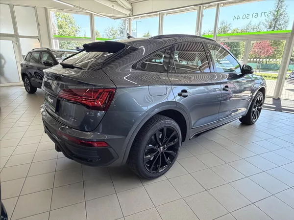 Audi Q5 2,0 Sportback TFSIe Plug-in- - foto 7