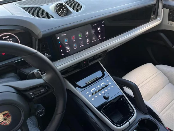 Porsche Cayenne 4,0 V8 S Coupe - foto 11