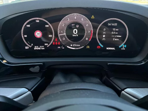 Porsche Cayenne 4,0 V8 S Coupe - foto 13