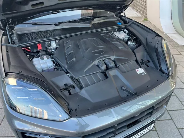 Porsche Cayenne 4,0 V8 S Coupe - foto 14