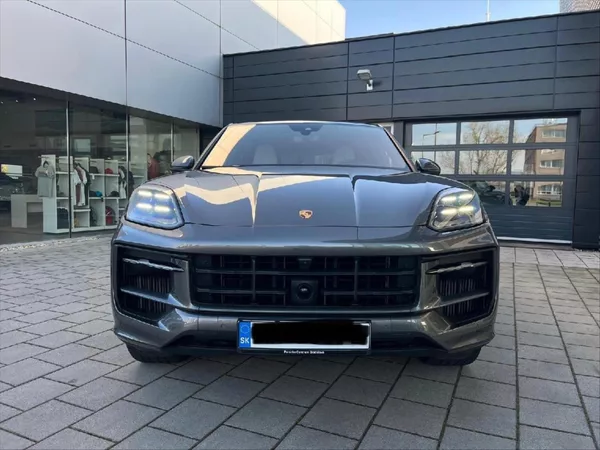 Porsche Cayenne 4,0 V8 S Coupe - foto 15