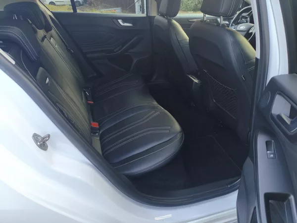 Ford Focus 2,0 Tdci 110Kw Vignale 8AT - foto 15