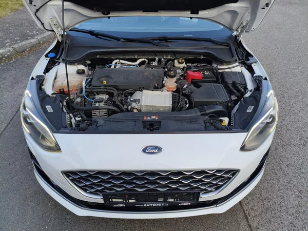 Ford Focus 2,0 Tdci 110Kw Vignale 8AT - foto 30