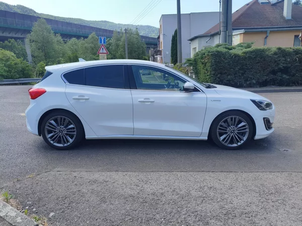 Ford Focus 2,0 Tdci 110Kw Vignale 8AT - foto 5
