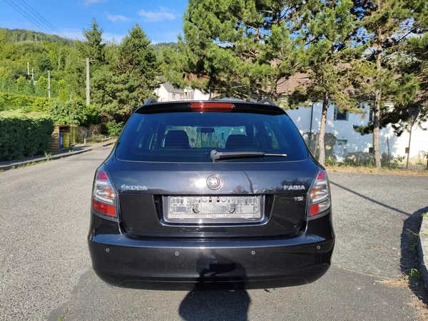 Škoda Fabia 1,2 TSI Style Fresh Combi - foto 10