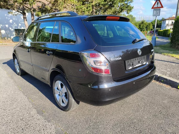 Škoda Fabia 1,2 TSI Style Fresh Combi - foto 7