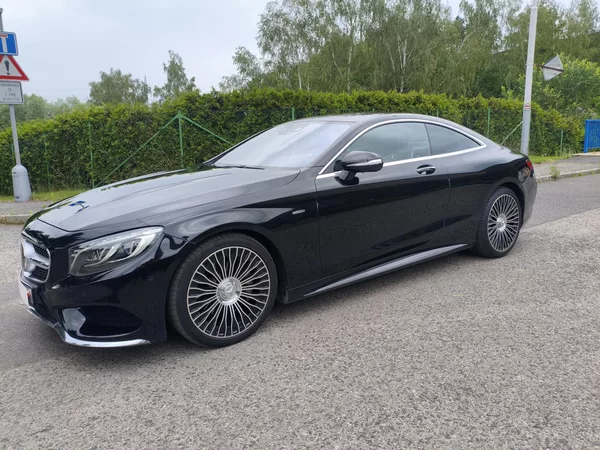 Mercedes-Benz Třídy S 400 4-Matic kupé
