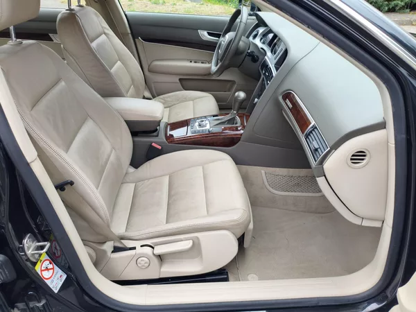 Audi A6 3,0 TDI Quattro Avant 176Kw - foto 14
