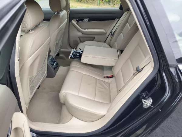 Audi A6 3,0 TDI Quattro Avant 176Kw - foto 16