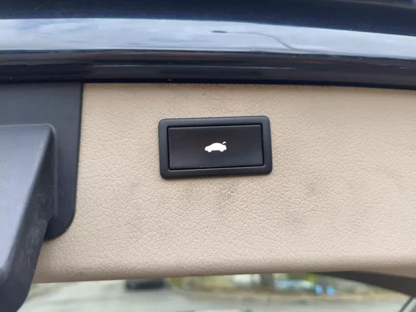 Audi A6 3,0 TDI Quattro Avant 176Kw - foto 27