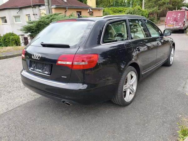 Audi A6 3,0 TDI Quattro Avant 176Kw - foto 6