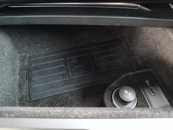 Volkswagen Touareg 3,0 TDI Individual 210 KW - foto 21
