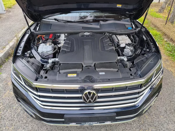 Volkswagen Touareg 3,0 TDI Individual 210 KW - foto 36