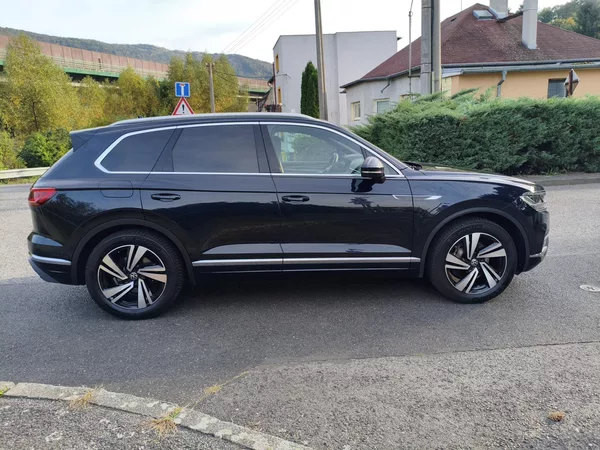 Volkswagen Touareg 3,0 TDI Individual 210 KW - foto 5