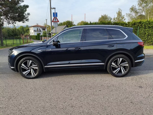 Volkswagen Touareg 3,0 TDI Individual 210 KW - foto 8