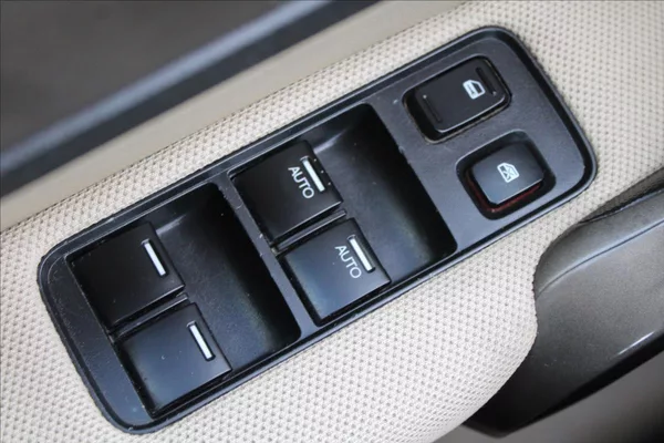 Honda CR-V 2,2 CTDi ČR,4x4,ELEGANCE - foto 15