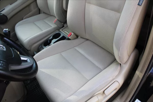 Honda CR-V 2,2 CTDi ČR,4x4,ELEGANCE - foto 17