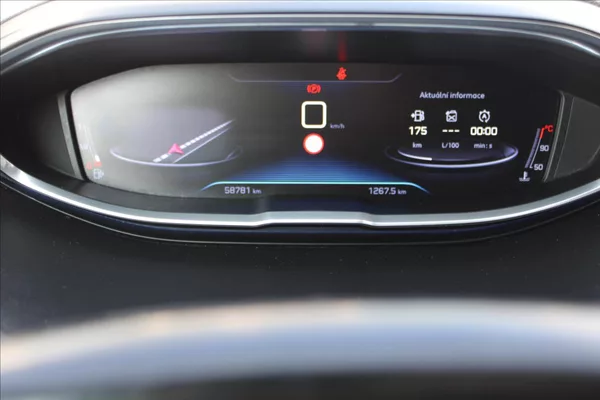 Peugeot 3008 1,2 PureTech 1.MAJ,ČR,ALLURE - foto 12