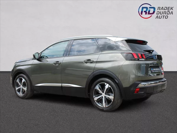Peugeot 3008 1,2 PureTech 1.MAJ,ČR,ALLURE - foto 7