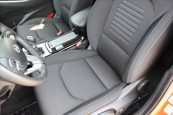 Hyundai i30 1,5 CVVT ČR,1MAJ,STYLE,ZÁRUKA - foto 25