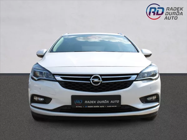 Opel Astra 1,6 CDTi AUTOMAT,DPH,TAŽNÉ - foto 2