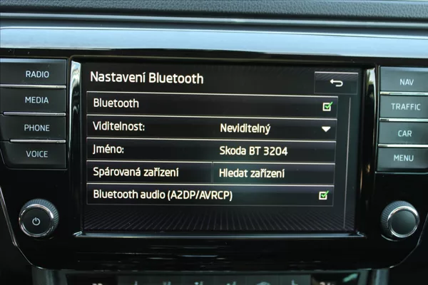 Škoda Superb 2,0 TDI 1.MAJ,A/T,4x4,STYLE - foto 16