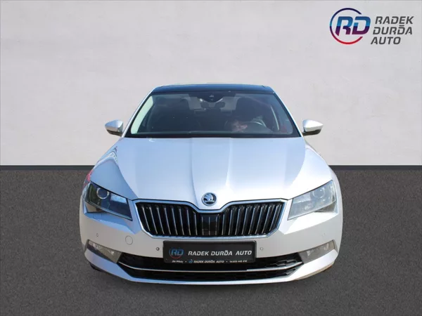 Škoda Superb 2,0 TDI 1.MAJ,A/T,4x4,STYLE - foto 2