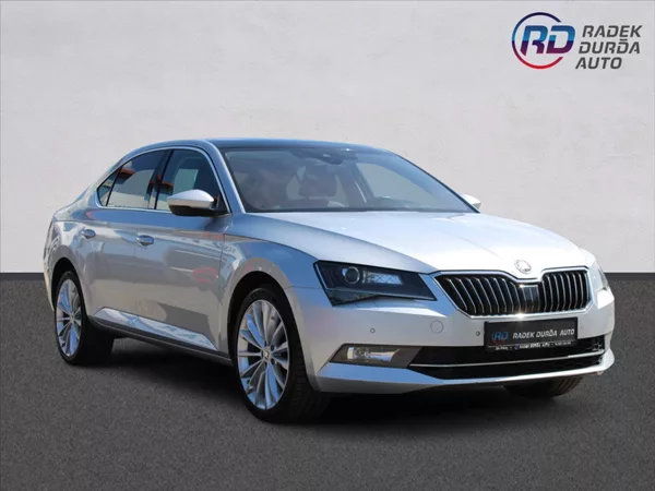 Škoda Superb 2,0 TDI 1.MAJ,A/T,4x4,STYLE - foto 3