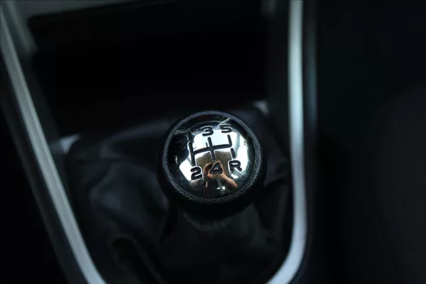 Peugeot 307 1,6 i NOVÉ V ČR - foto 18