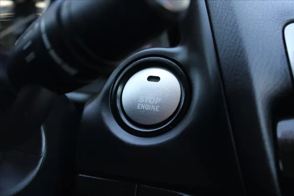 Mazda 3 2,0 i NOVÉ V ČR - foto 14