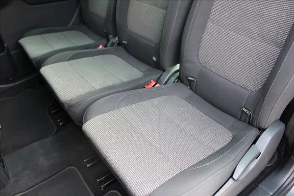 Volkswagen Sharan 2,0 TDI AUTOMAT,7 MÍST - foto 20