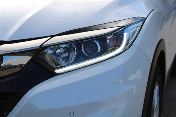 Honda HR-V 1,5 V-TEC ČR,1.MAJ,ELEGANCE - foto 27