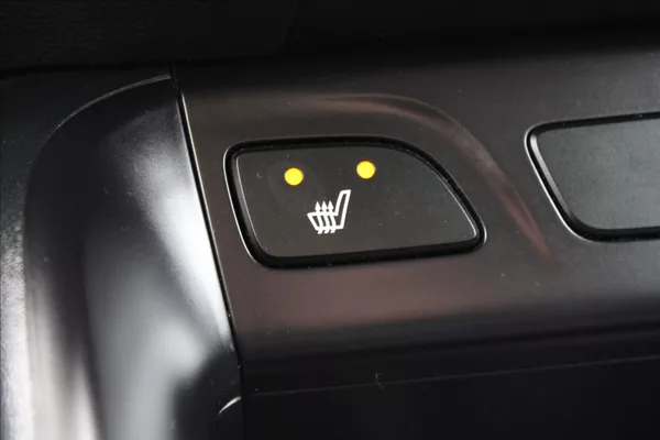 Hyundai ix35 1,6 i ČR,TAŽNÉ,TRIKOLOR PLUS - foto 14