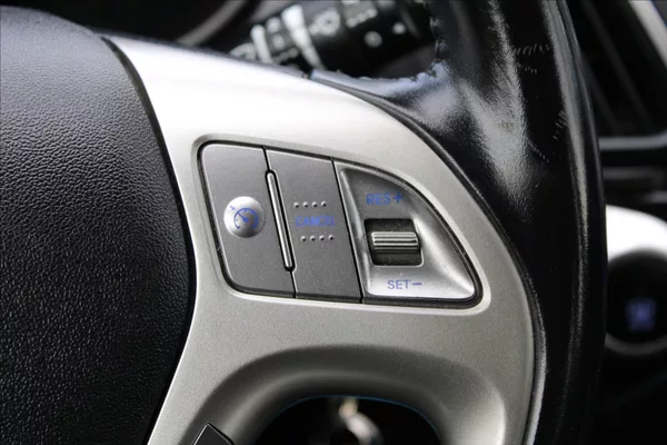 Hyundai ix35 1,6 i ČR,TAŽNÉ,TRIKOLOR PLUS - foto 17