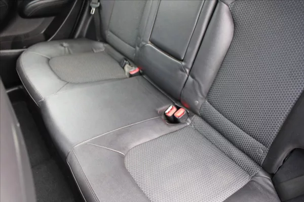 Hyundai ix35 1,6 i ČR,TAŽNÉ,TRIKOLOR PLUS - foto 21