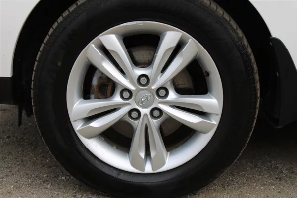 Hyundai ix35 1,6 i ČR,TAŽNÉ,TRIKOLOR PLUS - foto 26