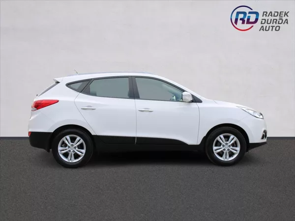 Hyundai ix35 1,6 i ČR,TAŽNÉ,TRIKOLOR PLUS - foto 4