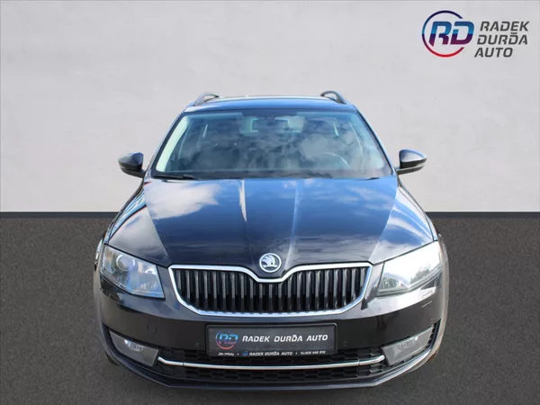 Škoda Octavia 2,0 TDI ČR,TAŽNÉ,ELEGANCE - foto 2
