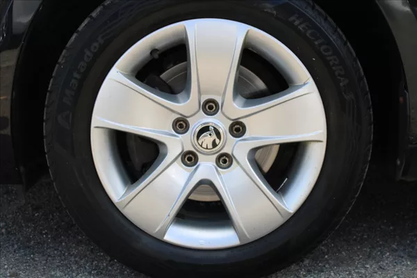 Škoda Octavia 2,0 TDI ČR,TAŽNÉ,ELEGANCE - foto 30