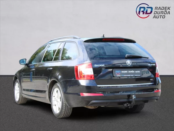 Škoda Octavia 2,0 TDI ČR,TAŽNÉ,ELEGANCE - foto 7