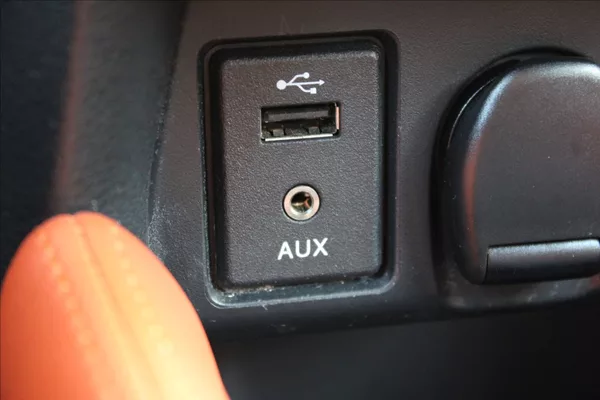 Nissan Micra 0,9 IG-T ČR,1.MAJ,N-CONNECTA - foto 15