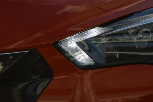 Nissan Micra 0,9 IG-T ČR,1.MAJ,N-CONNECTA - foto 26